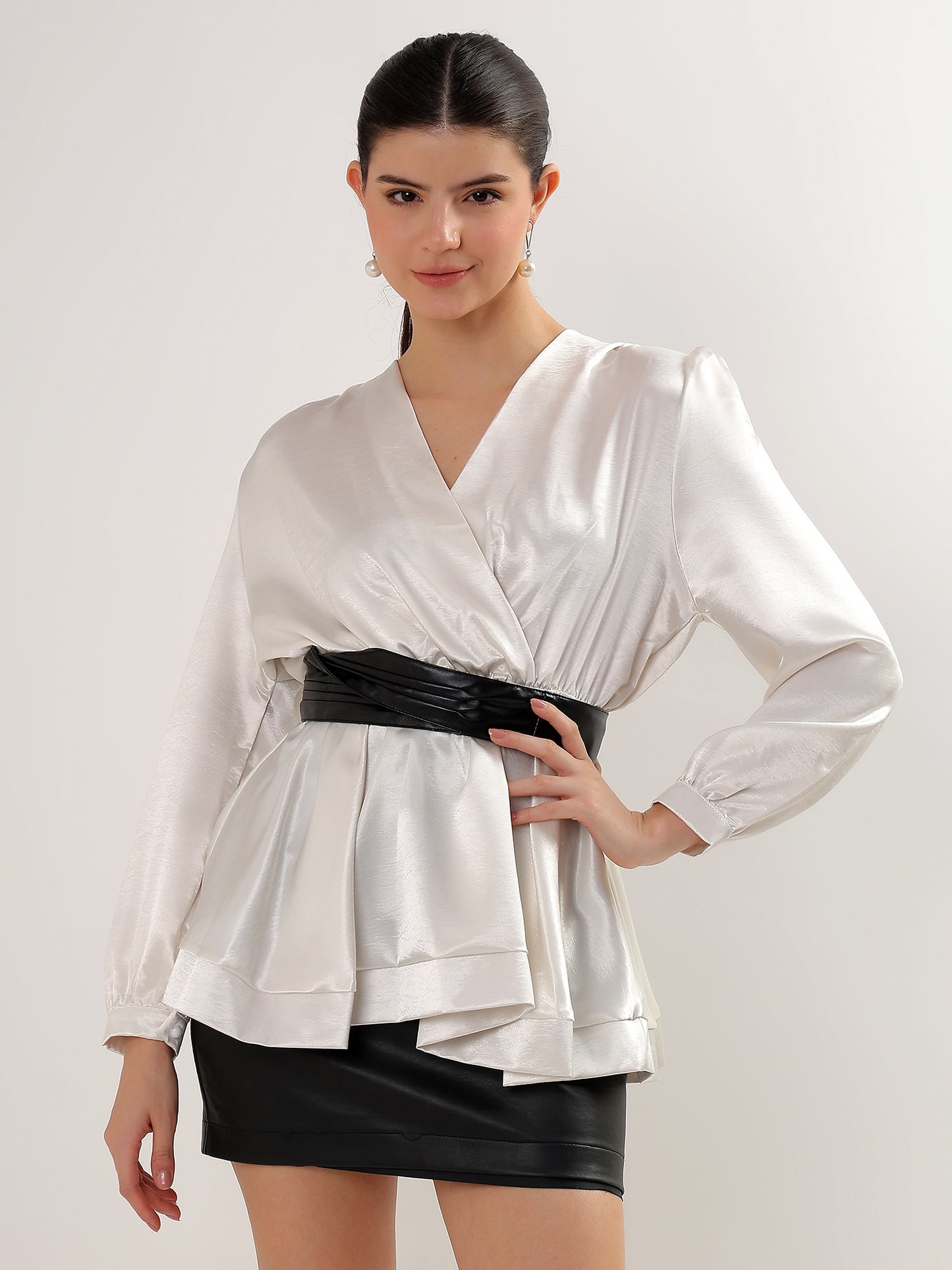 Monochrome Muse Set (TOP+BELT)