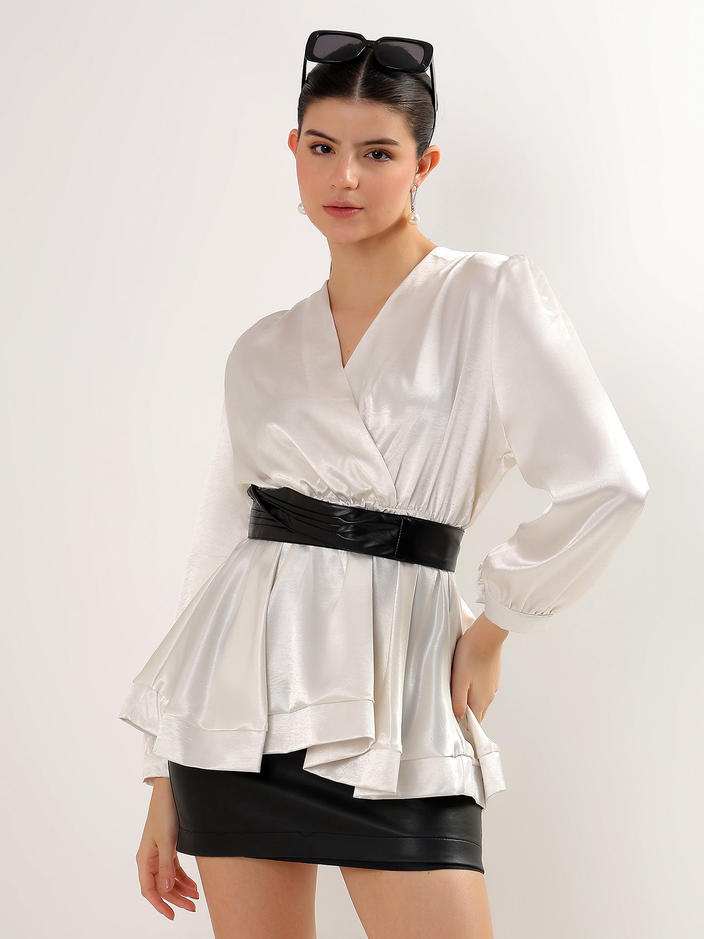 Monochrome Muse Set (TOP+BELT)