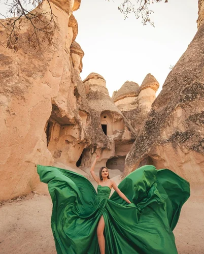 Long Dress Photo Shoot Long Satin Flying Dress Photoshoot Pre