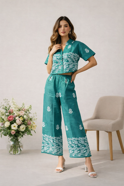 BloomEase Co-Ord Set 💖(TOP+BOTTOM)